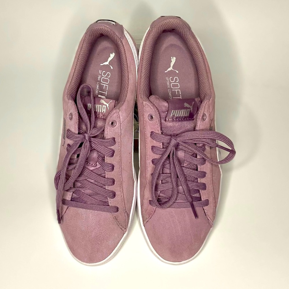 PUMA “Vikky” Size 8.5